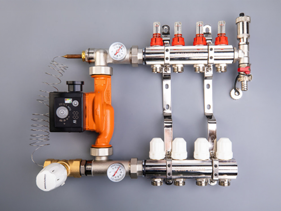 Digitális termosztátok - Quantrax Kft.